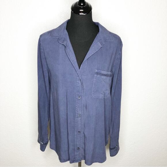 Anthropologie Cloth & Stone dark blue eyelet trim button down top size Medium - Picture 1 of 15